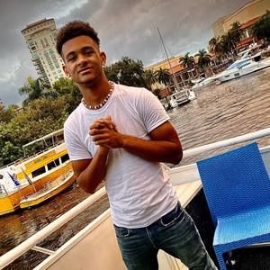 Meet your Posher, William